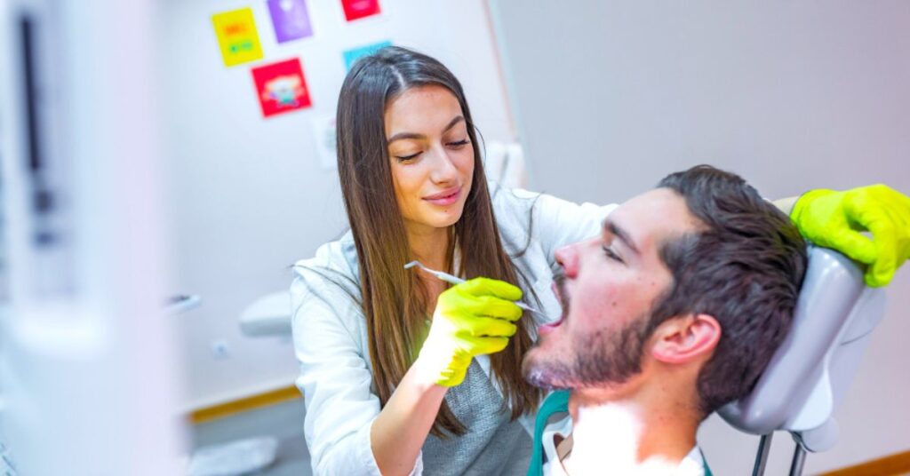 What to Look for While Searching for a Dentist